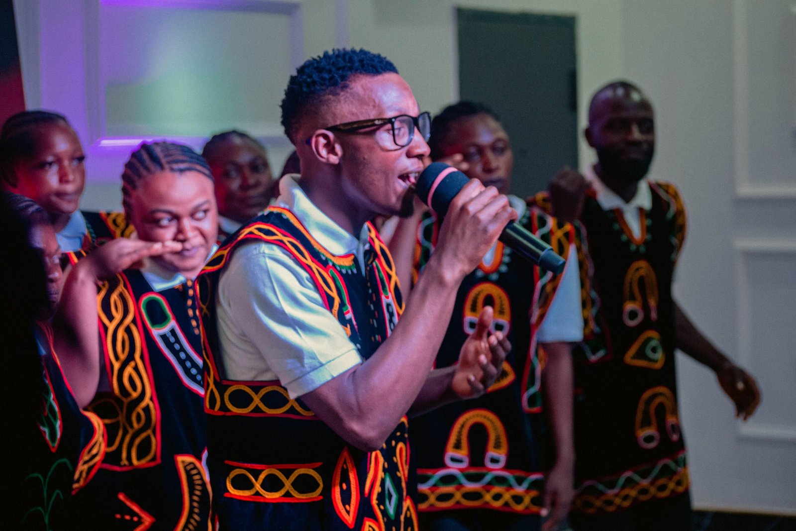 Choral Clash Performance